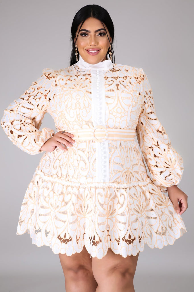 LISA LACE DRESS