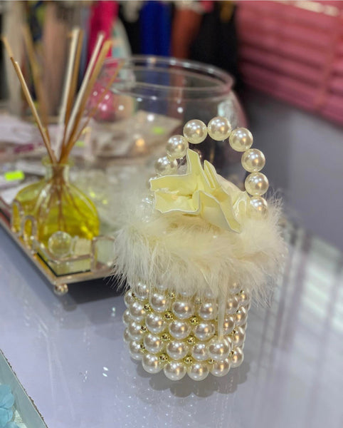 FURRY PEARL PURSE